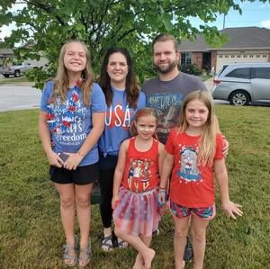 Meet your Posher, Lisa